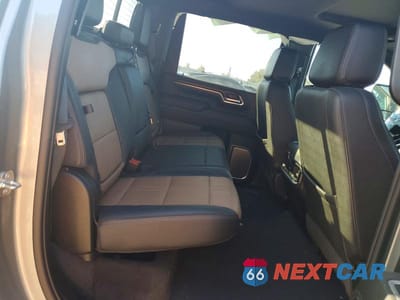 Zdjęcie 10 z 11 samochodu: 2024 CHEVROLET SILVERADO K3500 HIGH COUNTRY VIN:2GC4YVEY6R1148385 - miniatura