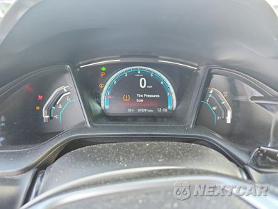Zdjęcie 9 z 13 samochodu: 2019 HONDA CIVIC LX VIN:2HGFC2F66KH585479 - miniatura