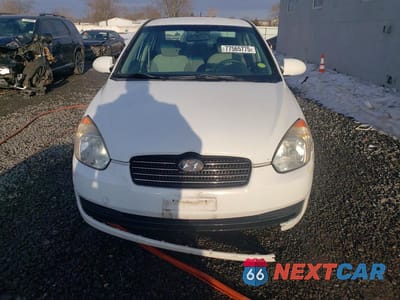 Piąte zdjęcie samochodu w środku: 2009 HYUNDAI ACCENT GLS VIN:KMHCN46C39U367614 - miniatura