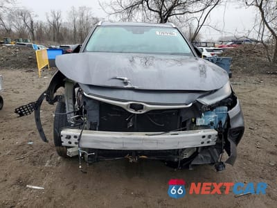 Piąte zdjęcie samochodu w środku: 2021 TOYOTA HIGHLANDER XLE VIN:5TDGZRAH4MS051100 - miniatura