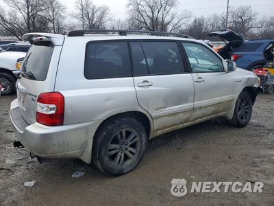 Trzecie zdjęcie samochodu z tyłu: 2007 TOYOTA HIGHLANDER HYBRID LIMITED VIN:JTEEW21A370049724 - miniatura