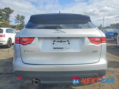 Zdjęcie 6 z 11 samochodu: 2020 JAGUAR F-PACE PRESTIGE VIN:SADCK2GX5LA634493 - miniatura