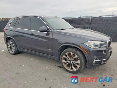 Czwarte zdjęcie samochodu z boku: 2017 BMW X5 SDRIVE35I VIN:5UXKR2C58H0U18981 - miniatura