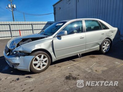 2000 TOYOTA AVALON XL 4T1BF28B9YU091830 - główne zdjęcie licytacji z USA - miniatura