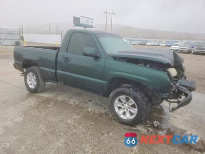 Czwarte zdjęcie samochodu z boku: 2003 CHEVROLET SILVERADO K1500 VIN:1GCEK14T13Z117788 - miniatura