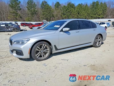 2016 BMW 750 XI WBA7F2C5XGG418581 - główne zdjęcie licytacji z USA - miniatura
