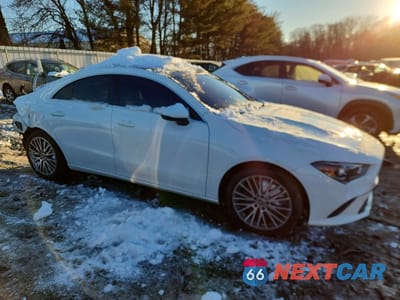 Czwarte zdjęcie samochodu z boku: 2020 MERCEDES-BENZ CLA 250 4MATIC VIN:WDD5J4HB7LN068700 - miniatura