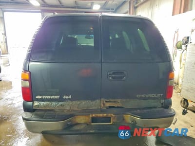 Zdjęcie 6 z 11 samochodu: 2003 CHEVROLET TAHOE K1500 VIN:1GNEK13Z03J315547 - miniatura
