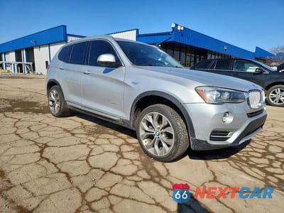 Czwarte zdjęcie samochodu z boku: 2017 BMW X3 XDRIVE28I VIN:5UXWX9C58H0T07279 - miniatura
