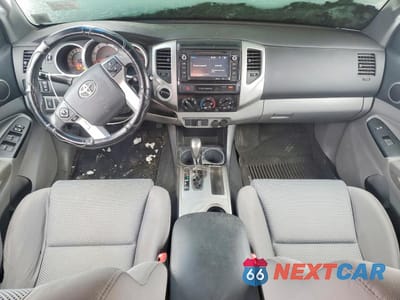 Zdjęcie 8 z 12 samochodu: 2015 TOYOTA TACOMA DOUBLE CAB VIN:3TMLU4EN9FM200362 - miniatura