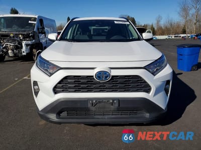 Piąte zdjęcie samochodu w środku: 2021 TOYOTA RAV4 HYBRID XLE VIN:4T3R6RFV7MU009230 - miniatura