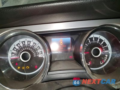 Zdjęcie 9 z 12 samochodu: 2013 FORD MUSTANG VIN:1ZVBP8AM9D5230078 - miniatura