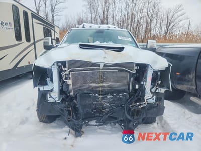 Piąte zdjęcie samochodu w środku: 2023 RAM 3500 LARAMIE VIN:3C63RRJL8PG624464 - miniatura