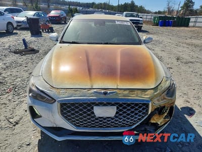 Piąte zdjęcie samochodu w środku: 2020 GENESIS G70 VIN:KMTG64LA4LU055851 - miniatura