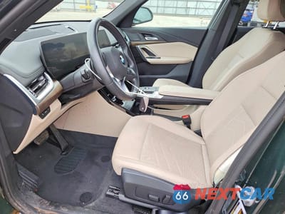 Zdjęcie 7 z 13 samochodu: 2025 BMW X1 XDRIVE28I VIN:WBX73EF08S5180539 - miniatura