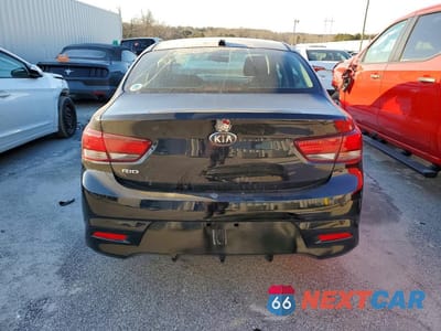 Zdjęcie 6 z 13 samochodu: 2018 KIA RIO LX VIN:3KPA24AB4JE073399 - miniatura