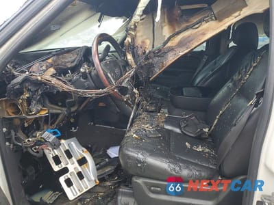 Zdjęcie 7 z 12 samochodu: 2011 CADILLAC ESCALADE ESV LUXURY VIN:1GYS4HEF0BR101430 - miniatura