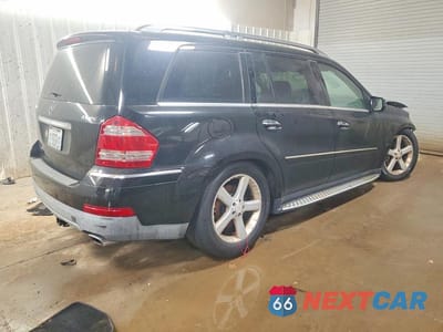 Trzecie zdjęcie samochodu z tyłu: 2009 MERCEDES-BENZ GL 450 4MATIC VIN:4JGBF71E49A514690 - miniatura