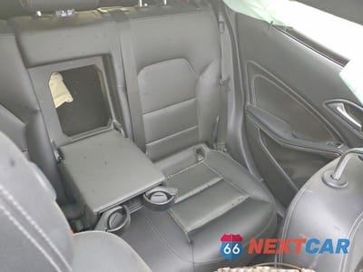 Zdjęcie 11 z 13 samochodu: 2017 MERCEDES-BENZ GLA 250 4MATIC VIN:WDCTG4GB7HJ337434 - miniatura