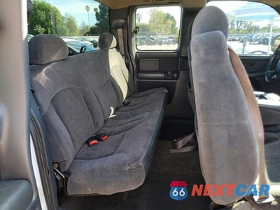 Zdjęcie 10 z 11 samochodu: 2002 CHEVROLET SILVERADO C1500 VIN:2GCEC19T921205842 - miniatura