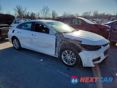 Czwarte zdjęcie samochodu z boku: 2016 CHEVROLET MALIBU LT VIN:1G1ZE5ST6GF345840 - miniatura