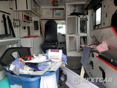 Zdjęcie 10 z 12 samochodu: 2021 FORD ECONOLINE E350 SD AMBULANCE VIN:1FDWE3FN1MDC18605 - miniatura