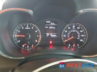 Zdjęcie 9 z 13 samochodu: 2016 KIA FORTE5 LX VIN:KNAFK5A82G5636967 - miniatura