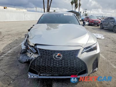 Piąte zdjęcie samochodu w środku: 2022 LEXUS IS 350 F SPORT VIN:JTHGZ1B24N5055777 - miniatura