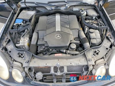 Zdjęcie 11 z 12 samochodu: 2005 MERCEDES-BENZ E 500 VIN:WDBUF70J75A706030 - miniatura