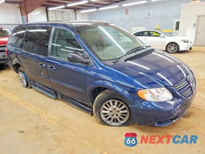 Czwarte zdjęcie samochodu z boku: 2001 CHRYSLER TOWN & COUNTRY EX VIN:2C4GP74L61R407500 - miniatura