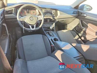 Zdjęcie 8 z 13 samochodu: 2020 VOLKSWAGEN JETTA S VIN:3VWCB7BUXLM053982 - miniatura