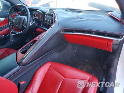 Zdjęcie 8 z 13 samochodu: 2021 CHEVROLET CORVETTE STINGRAY 3LT VIN:1G1YC2D43M5103594 - miniatura