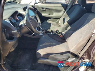 Zdjęcie 7 z 12 samochodu: 2010 HONDA FIT SPORT VIN:JHMGE8H48AC026253 - miniatura