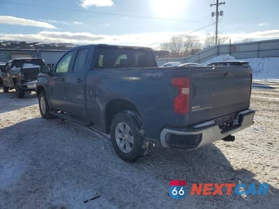 Drugie zdjęcie samochodu z przodu: 2021 CHEVROLET SILVERADO K1500 LT VIN:1GCRYDEK1MZ205653 - miniatura