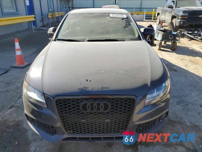 Piąte zdjęcie samochodu w środku: 2012 AUDI A4 PREMIUM VIN:WAUBFAFL6CA088546 - miniatura