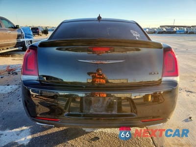 Zdjęcie 6 z 12 samochodu: 2023 CHRYSLER 300 TOURING VIN:2C3CCAAG4PH604991 - miniatura