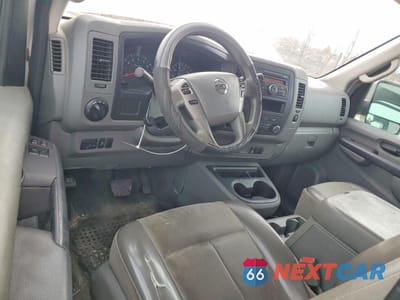 Zdjęcie 8 z 13 samochodu: 2014 NISSAN NV2500 DELIVERY VAN VIN:1N6BF0KXXEN111261 - miniatura