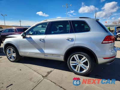 Drugie zdjęcie samochodu z przodu: 2014 VOLKSWAGEN TOUAREG V6 TDI VIN:WVGEP9BP2ED010332 - miniatura