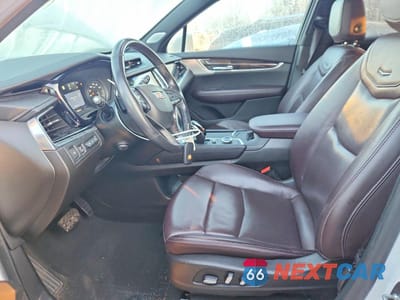 Zdjęcie 7 z 13 samochodu: 2020 CADILLAC XT6 PREMIUM LUXURY VIN:1GYKPDRS6LZ192888 - miniatura