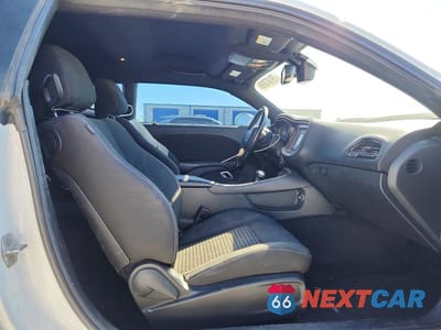 Zdjęcie 10 z 12 samochodu: 2015 DODGE CHALLENGER SXT VIN:2C3CDZAG0FH906059 - miniatura