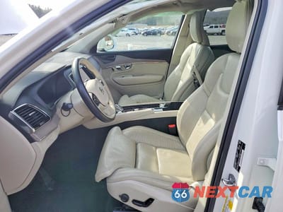 Zdjęcie 7 z 12 samochodu: 2023 VOLVO XC90 ULTIMATE VIN:YV4H60CA3P1910863 - miniatura