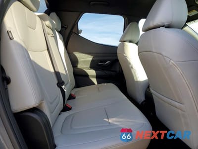 Zdjęcie 10 z 11 samochodu: 2025 HYUNDAI SANTA CRUZ SEL VIN:5NTJB4DE2SH138383 - miniatura