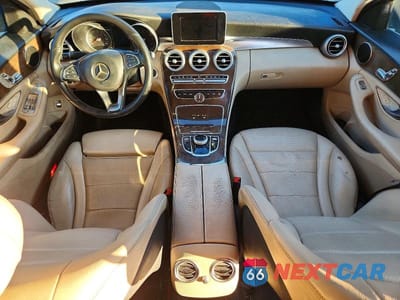 Zdjęcie 8 z 12 samochodu: 2017 MERCEDES-BENZ C 300 VIN:55SWF4JB9HU197021 - miniatura