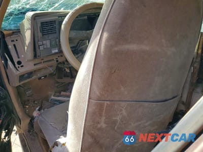 Zdjęcie 8 z 11 samochodu: 1994 GMC SIERRA C1500 VIN:2GTEC19Z9R1558452 - miniatura