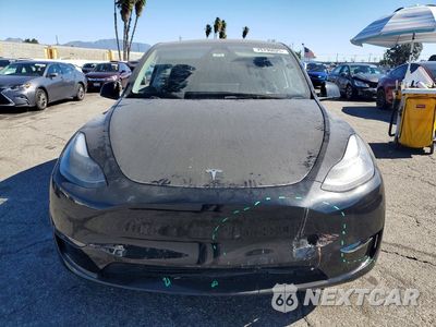 Piąte zdjęcie samochodu w środku: 2024 TESLA MODEL Y VIN:7SAYGDEF6RF182503 - miniatura