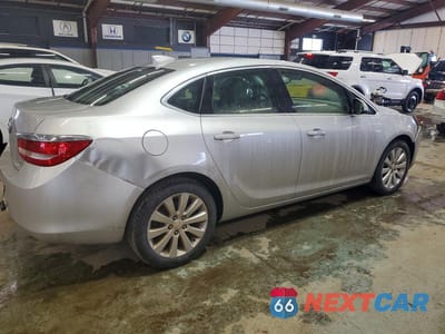 Trzecie zdjęcie samochodu z tyłu: 2016 BUICK VERANO VIN:1G4PP5SK1G4119194 - miniatura