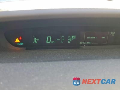 Zdjęcie 9 z 12 samochodu: 2011 TOYOTA PRIUS VIN:JTDKN3DU8B0280309 - miniatura