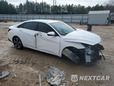 Czwarte zdjęcie samochodu z boku: 2023 HYUNDAI ELANTRA VIN:5NPLP4AGXPH112166 - miniatura