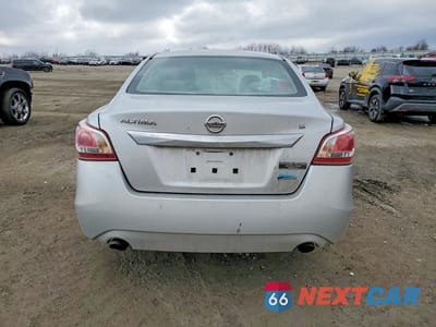 Zdjęcie 6 z 12 samochodu: 2013 NISSAN ALTIMA 2.5 VIN:1N4AL3AP6DN498227 - miniatura
