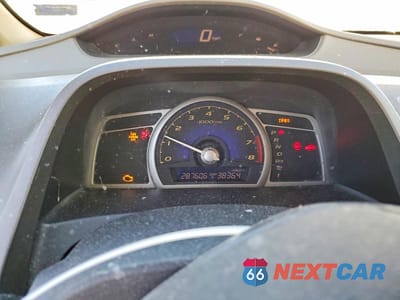 Zdjęcie 9 z 11 samochodu: 2008 HONDA CIVIC LX VIN:1HGFA16518L049820 - miniatura